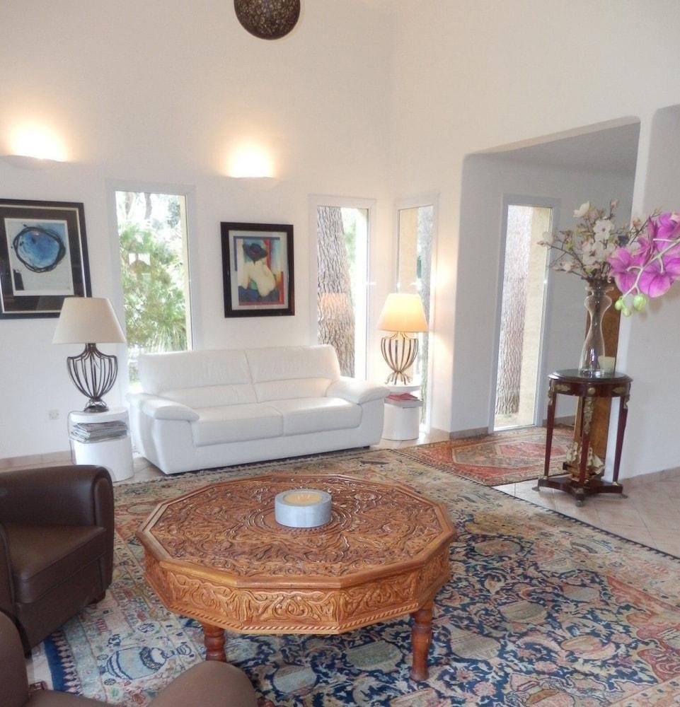Residence Hoteliere A Trama Bonifacio  Εξωτερικό φωτογραφία